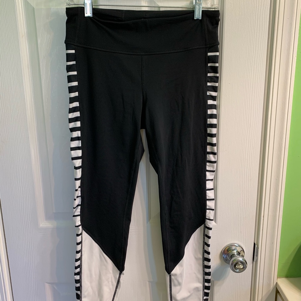Gap fit sculpt compression leggings